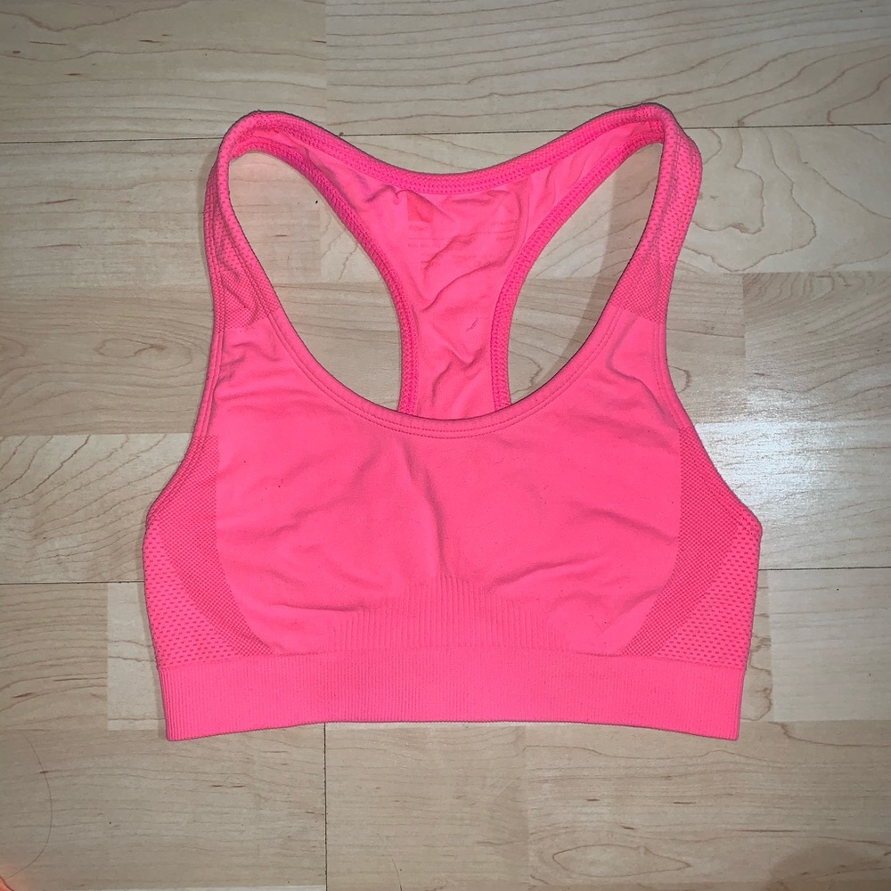 HOT PINK SPORTS BRA